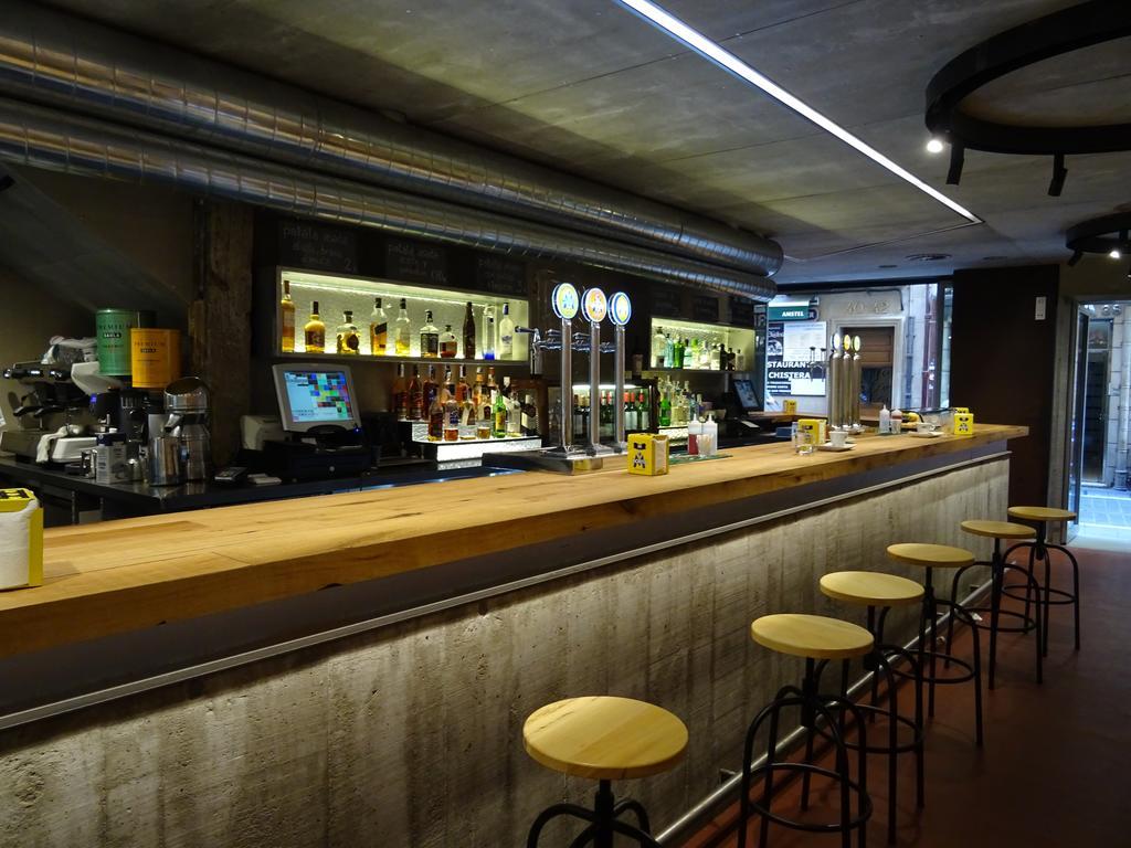 Bearan Bar & Rooms Pamplona Dış mekan fotoğraf