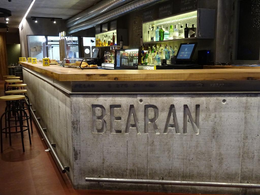 Bearan Bar & Rooms Pamplona Dış mekan fotoğraf