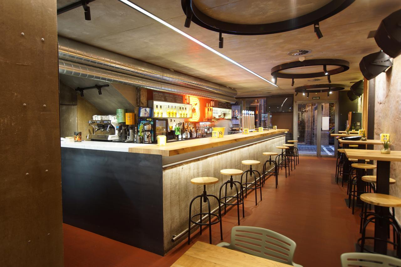 Bearan Bar & Rooms Pamplona Dış mekan fotoğraf